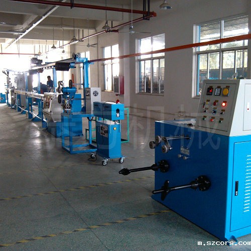 70型护套押出机